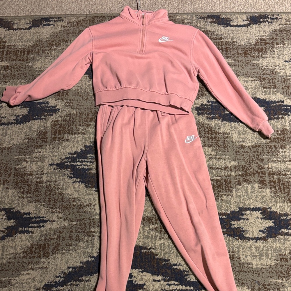 Nike Blush Pink Athletic Set